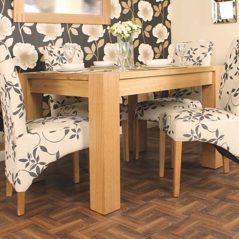 Aston Oak Dining Table (4 Seater)